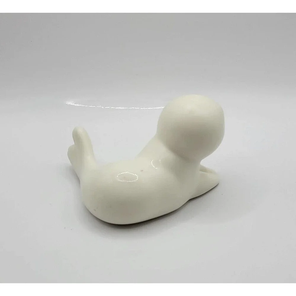 Vintage Oxford Smiling White Baby Seal 4